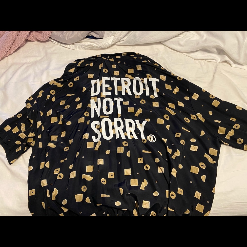 Vintage Detroit Not Sorry blouse